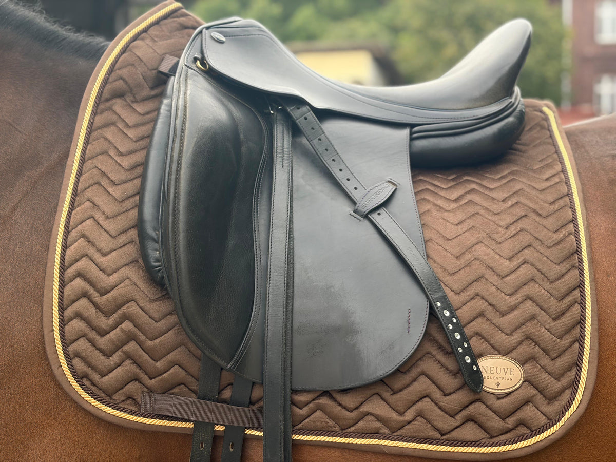 Chocolate Dream – Dressur Schabracke velvet